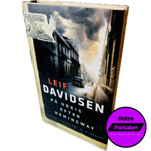 P Udkig Efter Hemingway Af Leif Davidsen (Bog Er P Dansk)