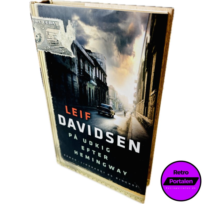 P� Udkig Efter Hemingway Af Leif Davidsen (Bog Er P� Dansk)