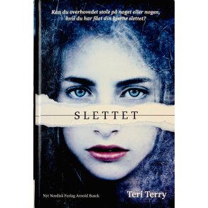 Slettet Af Teri Terry (Bog 1) (Bog Er P Dansk)