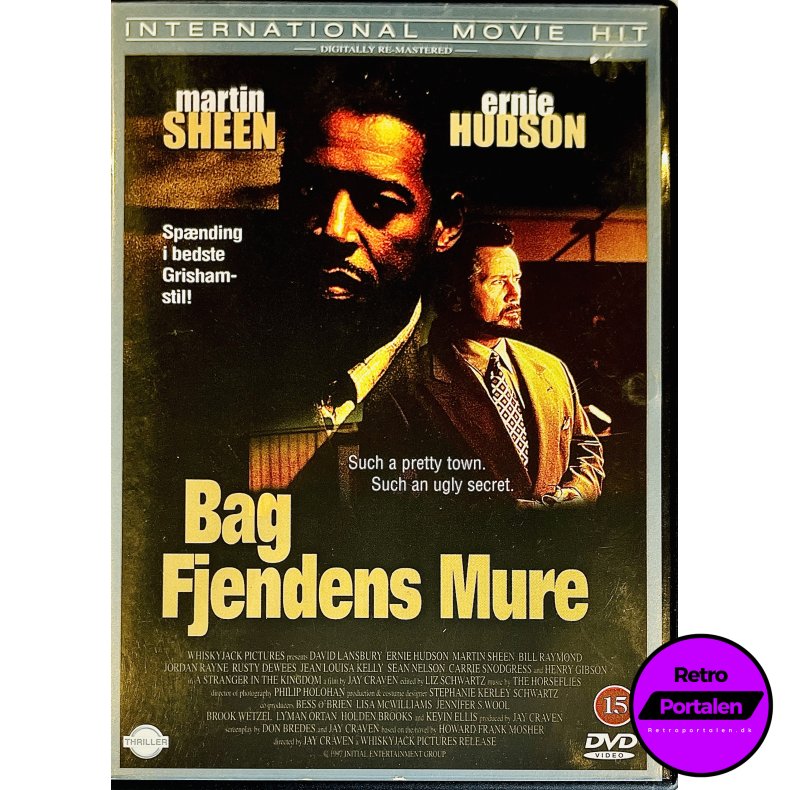 Bag Fjendens Mure (A Stranger In The Kingdom) (DVD)